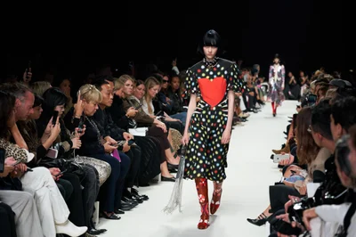 Look 1